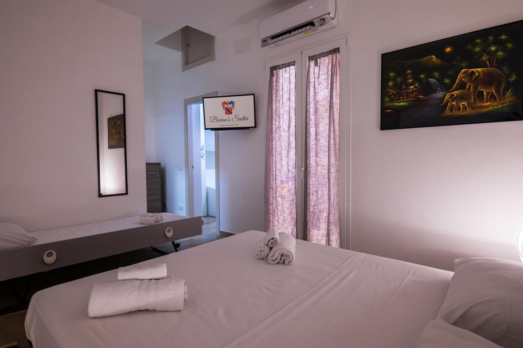 Baron'S Suites Палермо Экстерьер фото